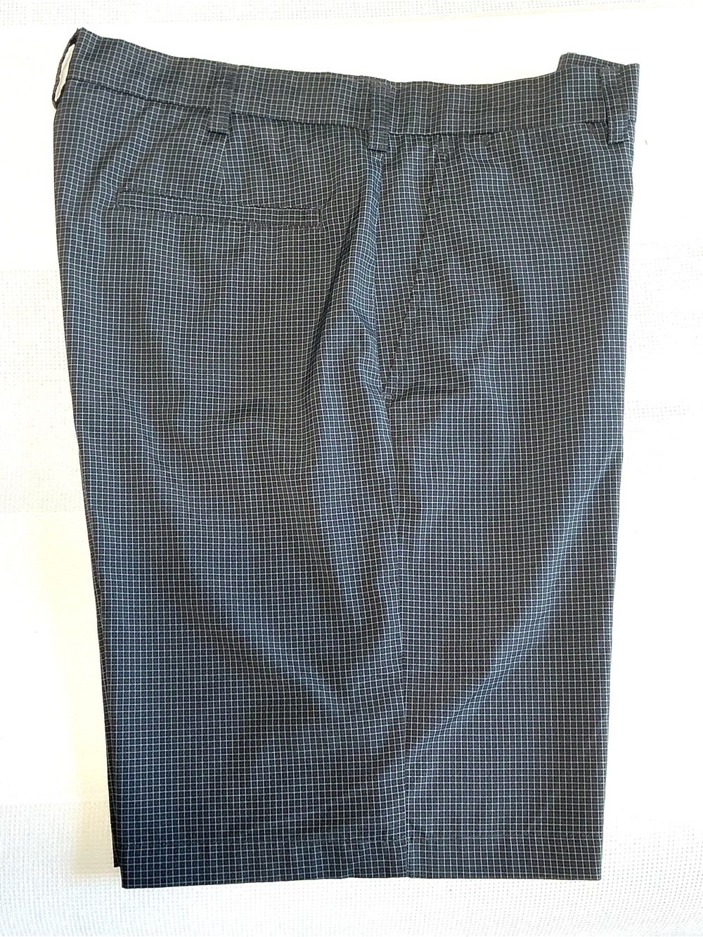 PGA TOUR Moisture Wicking Performance Shorts Charcoal Black Plaid 34